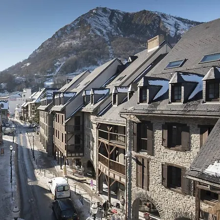 4 Pers Proche Centre Lary - Fr-1-296-231 * Saint-Lary-Soulan